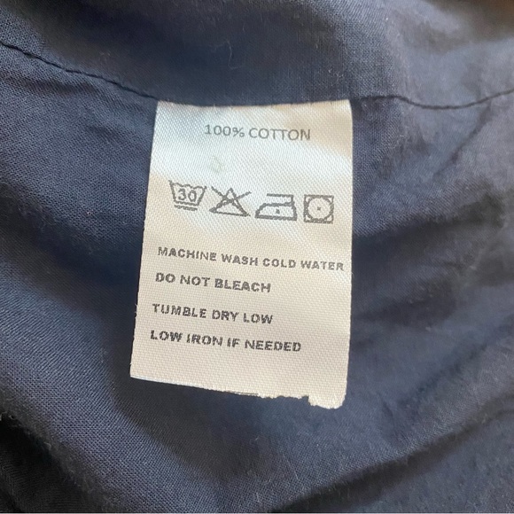 Brandy Melville | Women’s Krissy Windbreaker Jacket - Picture 4 of 5